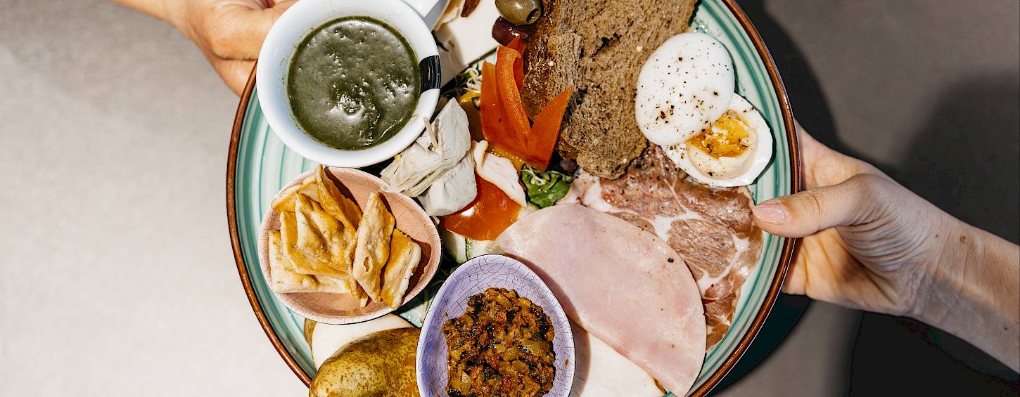 lunchbord Peter Hendriks